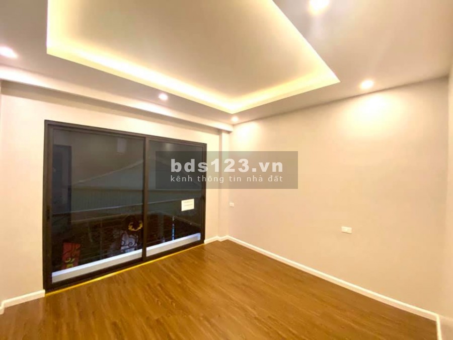 Bán nhà Trần Phú 6 tỷ tặng nội thất 2 tỷ diện tích 80 m xây 6 Tầng mặt tiền 5m
