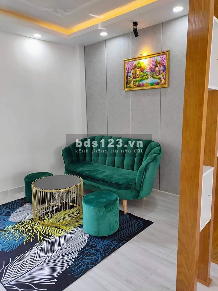 Bán nhà hẻm xe hơi Trường Chinh, Tân Bình, 49.5m2, 2 tầng, 6.3 tỷ