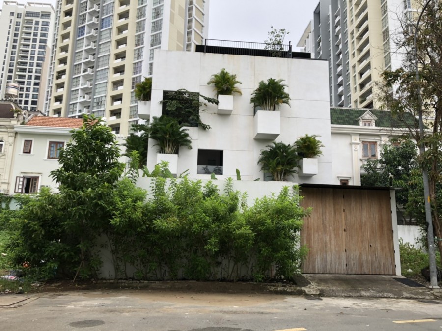 Nhà 2MT Ven sông Làng Báo Chí, Phường Thảo Điền, dt 10x20m, Giá 26 tỷ