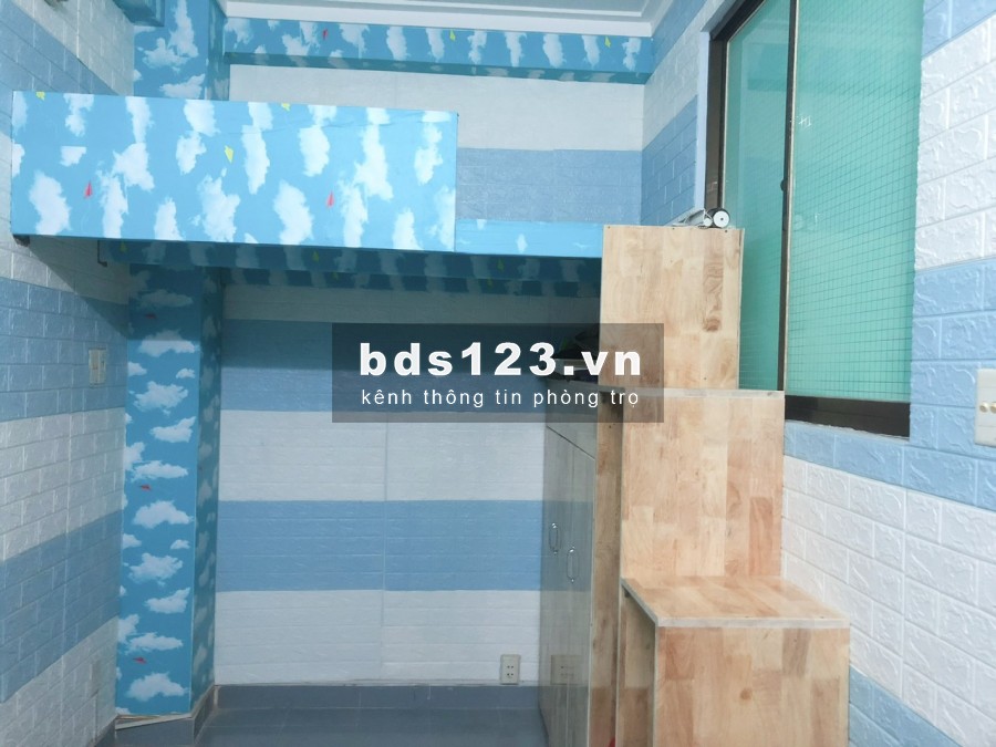 PHÒNG CÓ GÁC SẠCH ĐẸP GIÁ CHỈ 2.2TR NGAY ĐH BÁCH KHOA