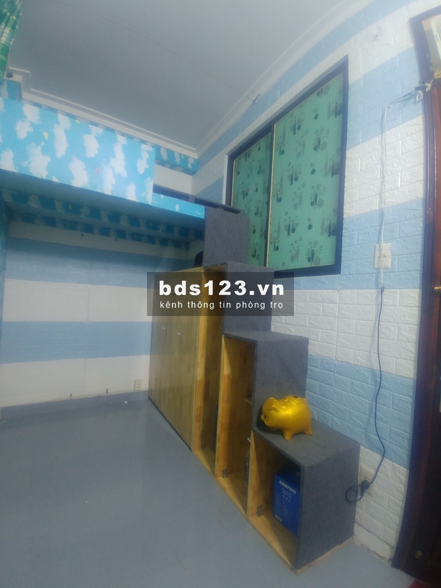 PHÒNG CÓ GÁC SẠCH ĐẸP GIÁ CHỈ 2.2TR NGAY ĐH BÁCH KHOA