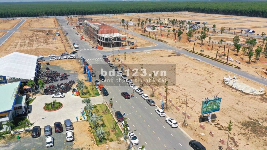Đất kế bên Tái định cư bình sơn, mặt tiền DT769 cách sân bay 3km, 16tr/m2 sổ riêng, thổ cư, lh 0972094730