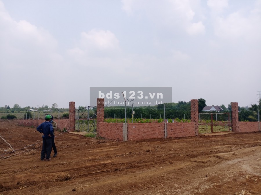 đất sào trảng bom hưng thịnh gần sân bay long thành giá 500 tr