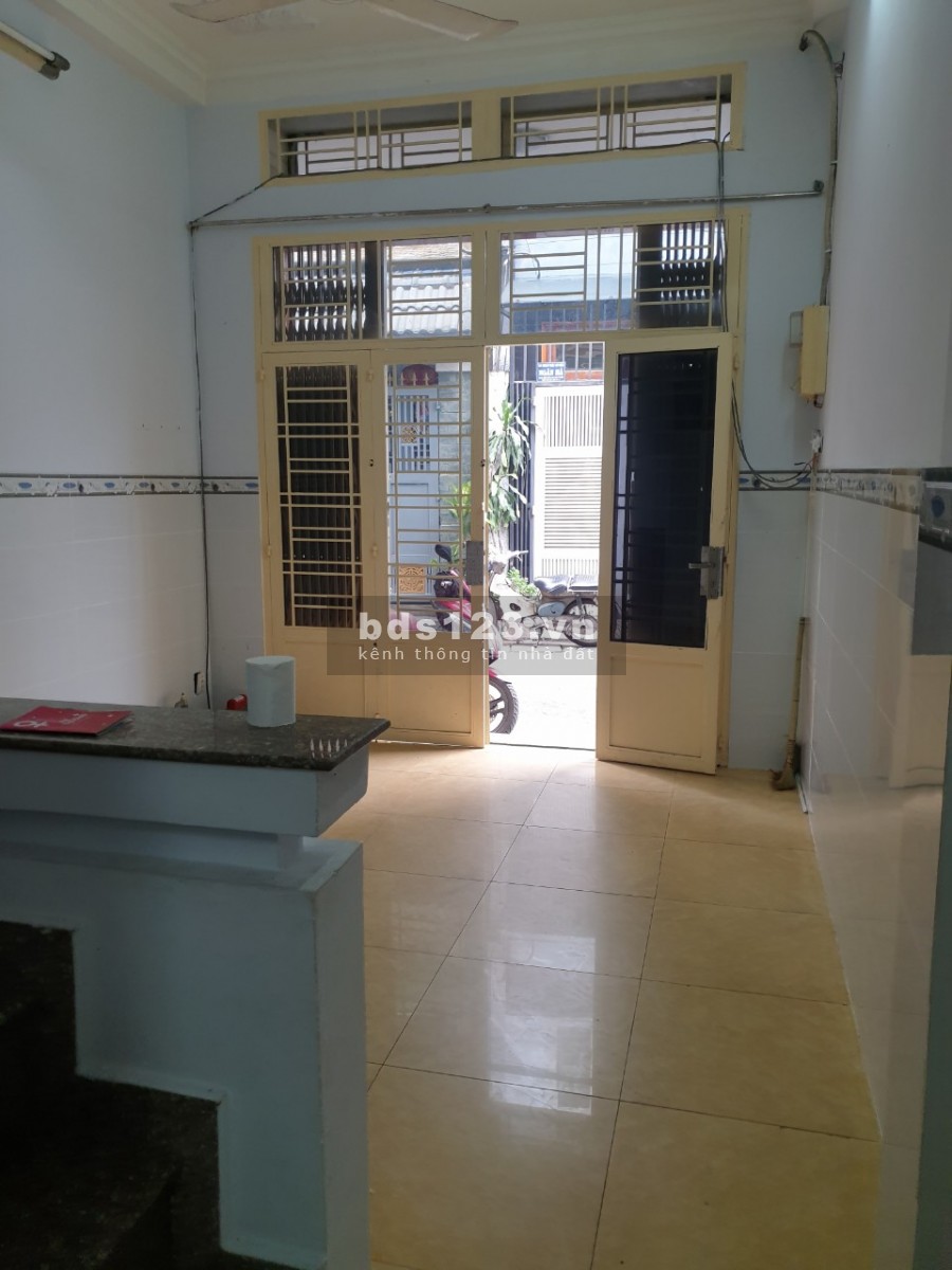 Cho thuê nhà đường Đồng Xoài gần chợ Hoàng Hoa Thám quận Tân Bình