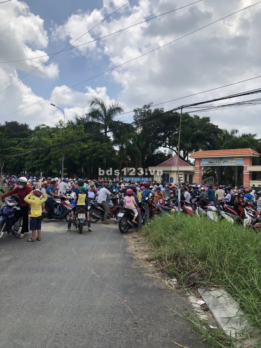 Chính chủ cần bán gấp lô đất gần ngã tư xoài đôi sổ hồng sang tên 90m2 giá chỉ 1 tỷ 485