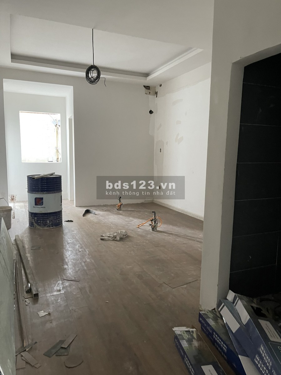 CHDV Xuân Hồng, Trệt 4 lầu, sau cải tạo full 9 phòng, chốt 30tr/th.