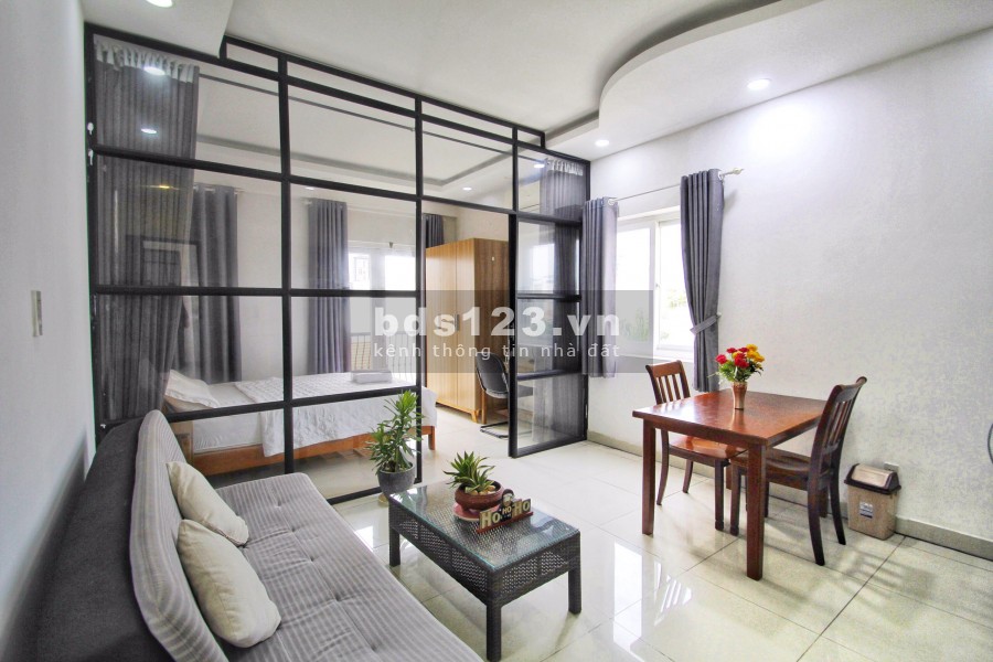Căn hộ Thảo Điền Q2 ban công 1PN 40m2 full đồ.