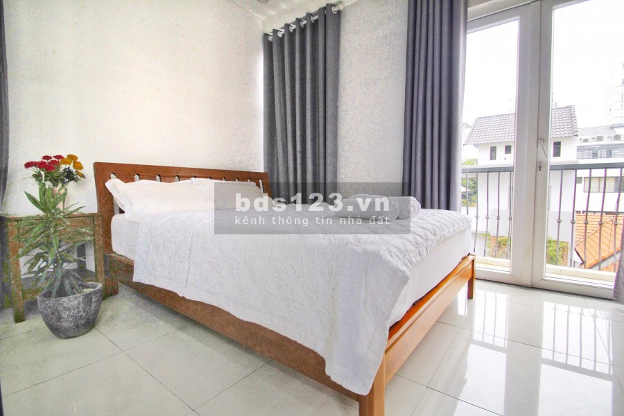 Căn hộ Thảo Điền Q2 ban công 1PN 40m2 full đồ.