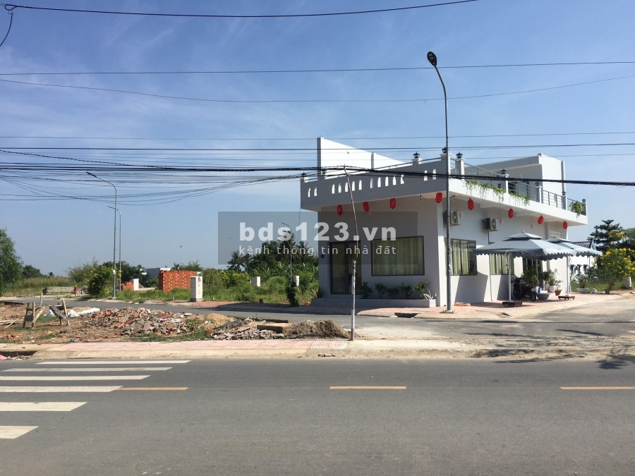 Chính chủ cần bán gấp lô đất gần ngã tư xoài đôi sổ hồng sang tên 90m2 giá chỉ 1 tỷ 485