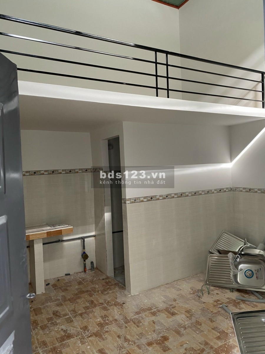 Bán Gấp 2 Dãy trọ (10x30 10p/2kiot) GIÁ BÁN 2 tỷ 200 triệu.