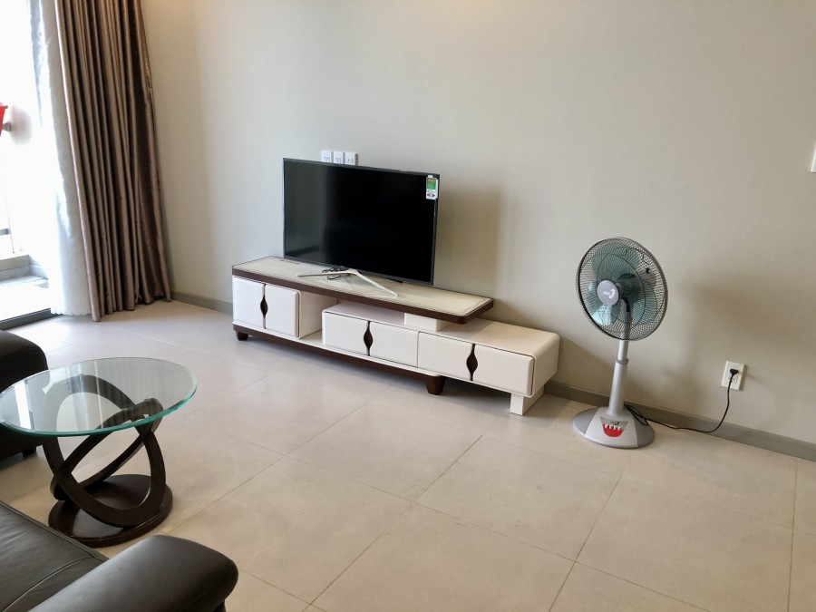 Cho thuê gấp căn hộ 2PN/2WC, 80m2 The Gold View Quận 4. Full nội thất. Xem nhà 24/7.