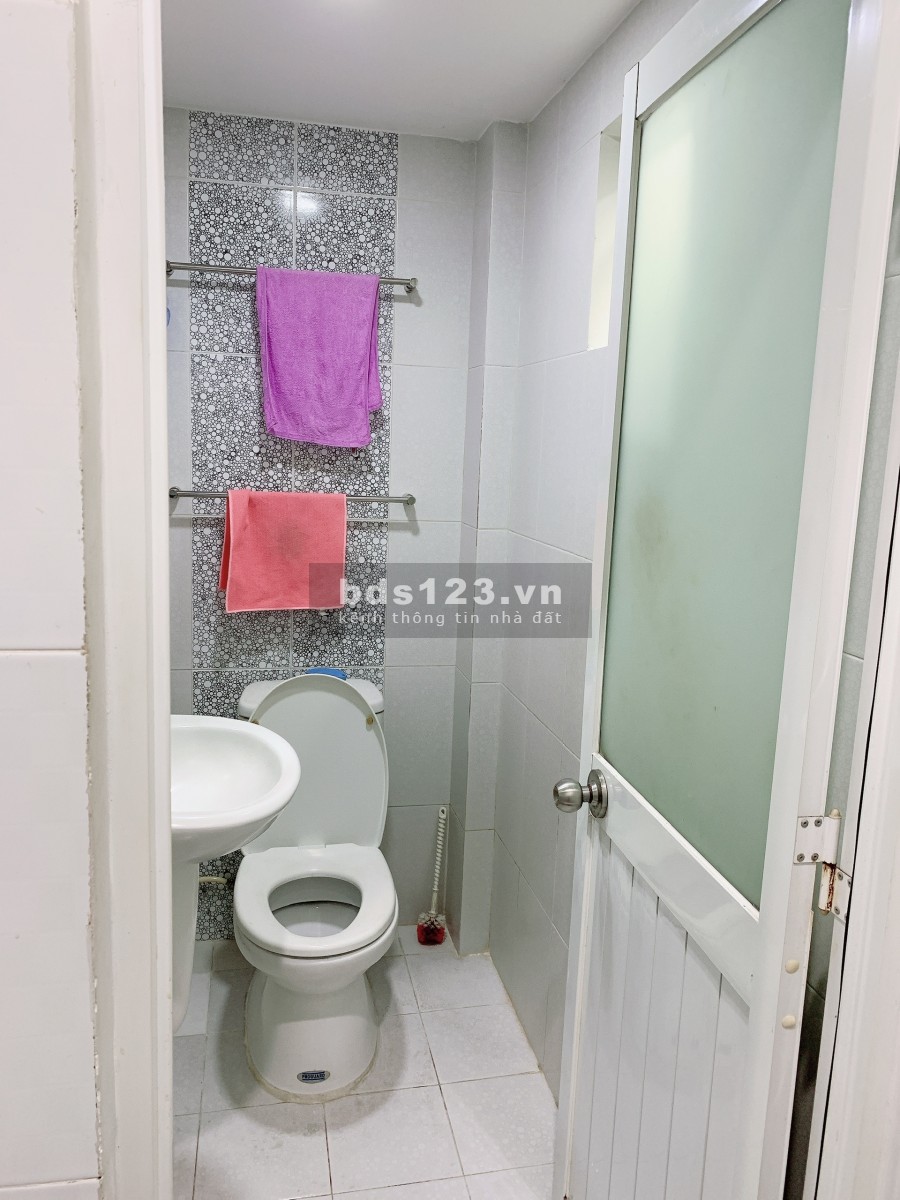 Cho thuê NNC Mặt tiền Châu Thới, P.15, Q.10. 17triệu.