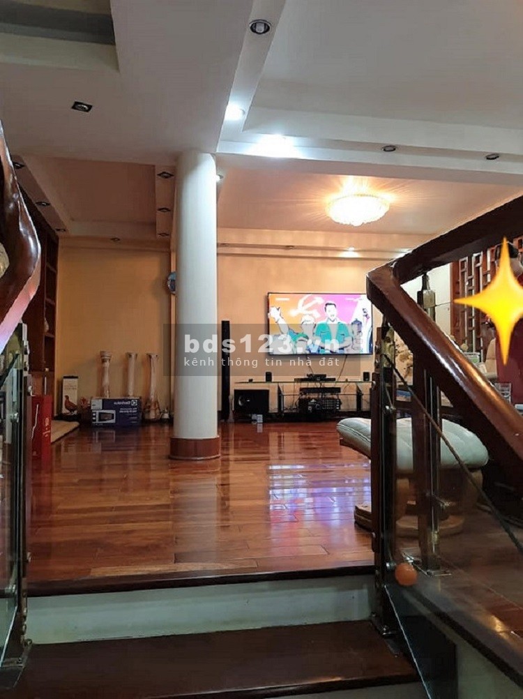 Bán biệt thự Tố Hữu, vỉa hè, ô tô. 140m2 4T giá 15 tỷ