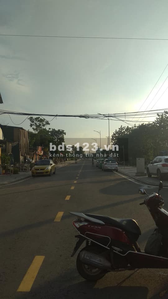 Bán nhà Lê Quang Đạo dt 58m2 4 Tầng Mặt tiền 4,5m Ô Vào Nhà
