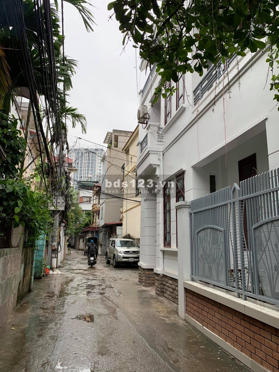 Đất Hiếm Trung Tâm Bồ Đề Long Biên 150m x 9m MT