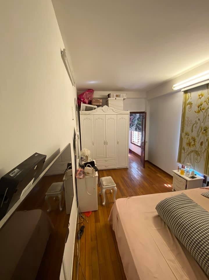 Bán nhà đẹp Mỹ Đình, 35m2 x 5T, lô góc, ô tô , giá 3.9 tỷ