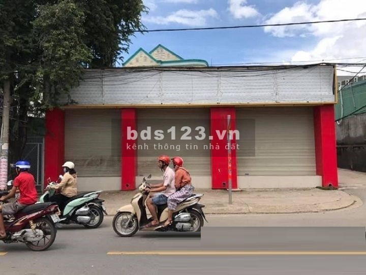 Nơ Trang Long, Phường 13 mặt tiền đẹp đông dân dt 15 x 20