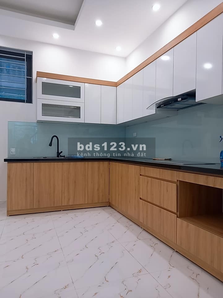 Siêu Phẩm Nhà Ngõ Kinh Doanh Ô tô Đỗ Cửa Mỹ Đình chỉ 5.5 tỷ 0988842970