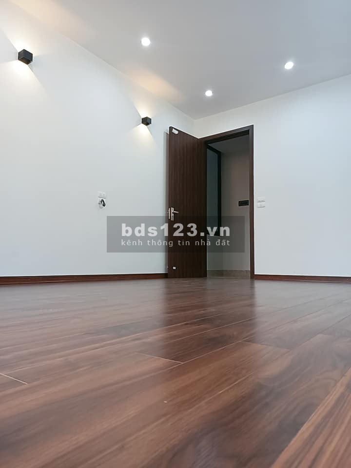 Siêu Phẩm Nhà Ngõ Kinh Doanh Ô tô Đỗ Cửa Mỹ Đình chỉ 5.5 tỷ 0988842970