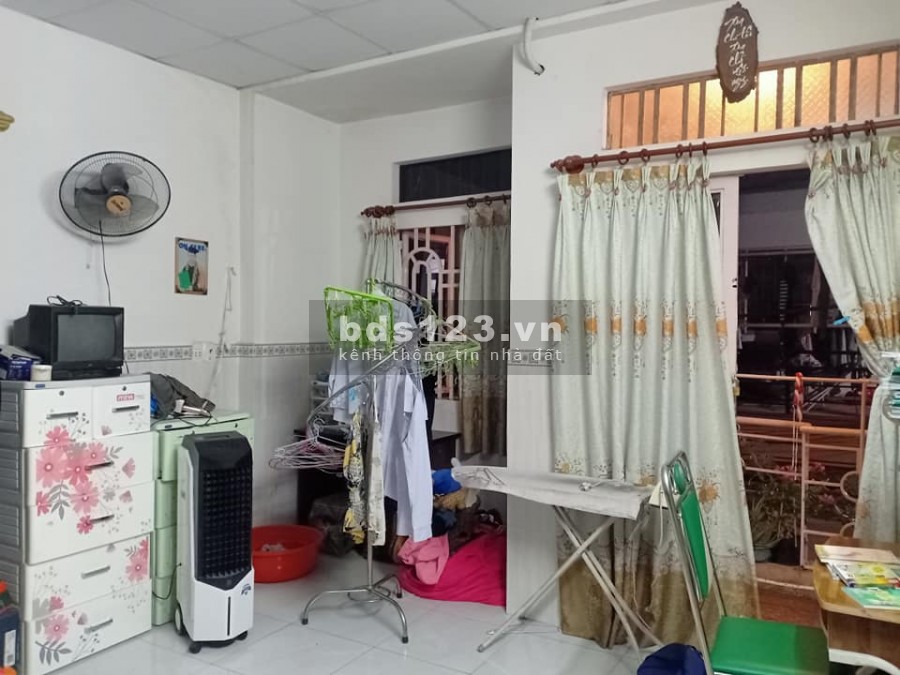 Bán nhà Lê Văn Khương, Thới An, Quận 12 Hẻm xe hơi, BTCT chắc chắn Giá chỉ 2.65 tỷ