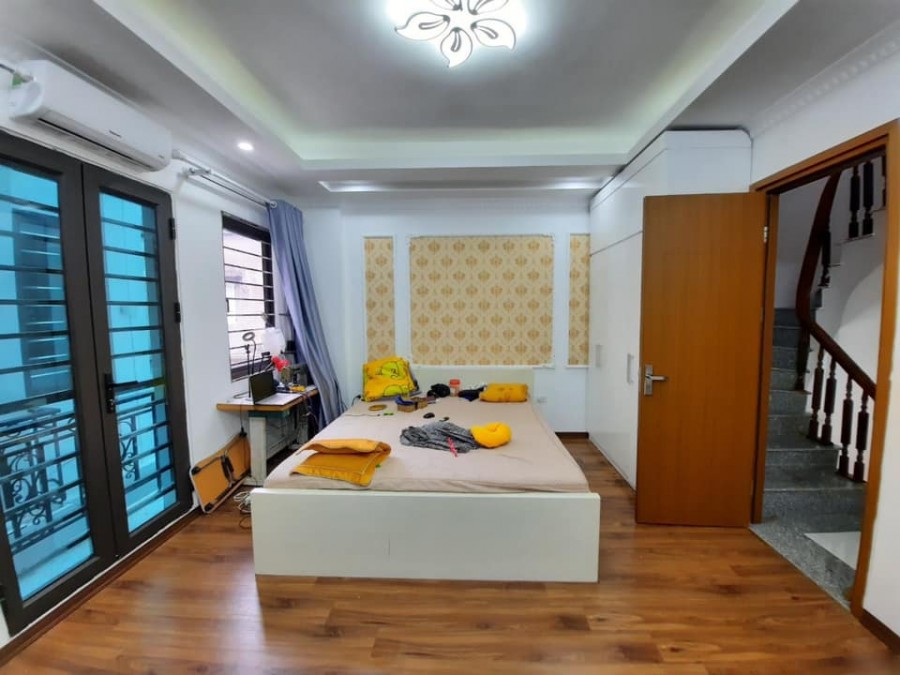 Chính chủ bán nhà Hoàng Mai ô tô đỗ cửa