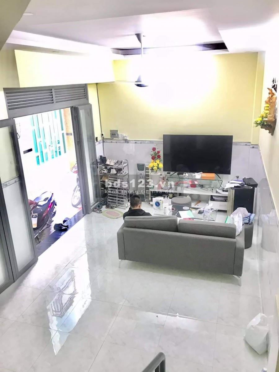 Bán nhà Lý Thái Tổ quận 10 giá 6 tỷ bán trong ngày.