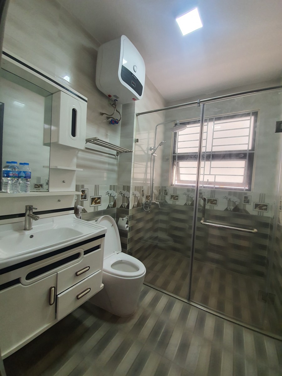 Bán nhà mới đẹp Lê Đức Thọ 58m x 5T x MT 5.5, full nội thất, nhỉnh 5 tỷ