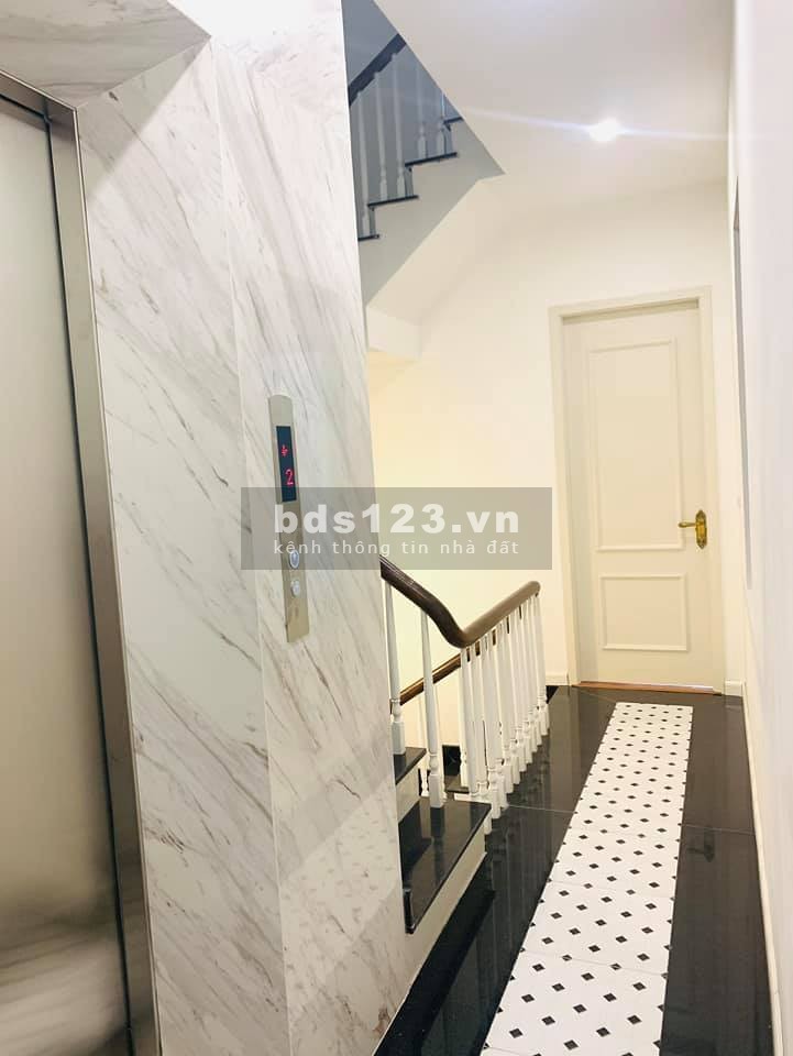 NHÀ MỚI ĐẸP LONG LANH THANG MÁY Ô TÔ TRÁNH KD VP TỐT 6 TẦNG 7,6 TỶ