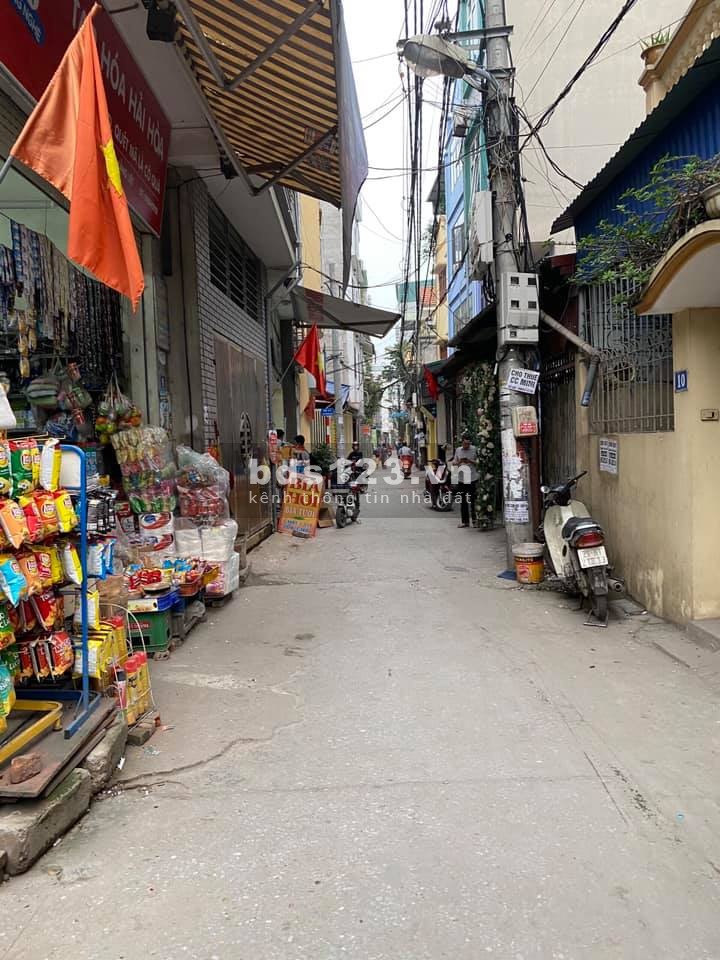 Bán nhà đẹp ở luôn phố Bằng Liệt, Hoàng Mai 36m2, 5 tầng, chỉ 3.15 tỷ