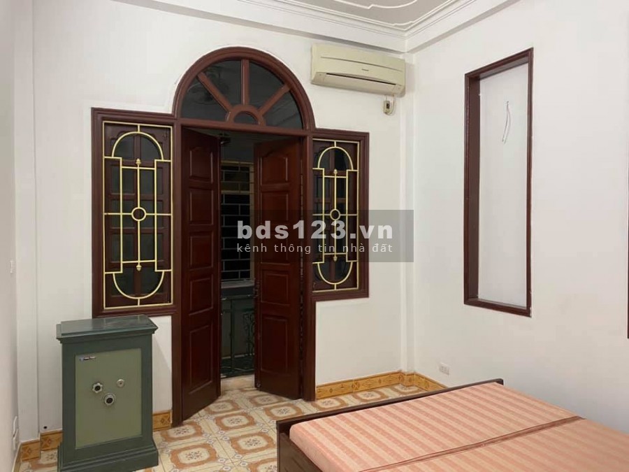 Bán nhà đẹp ở luôn phố Bằng Liệt, Hoàng Mai 36m2, 5 tầng, chỉ 3.15 tỷ