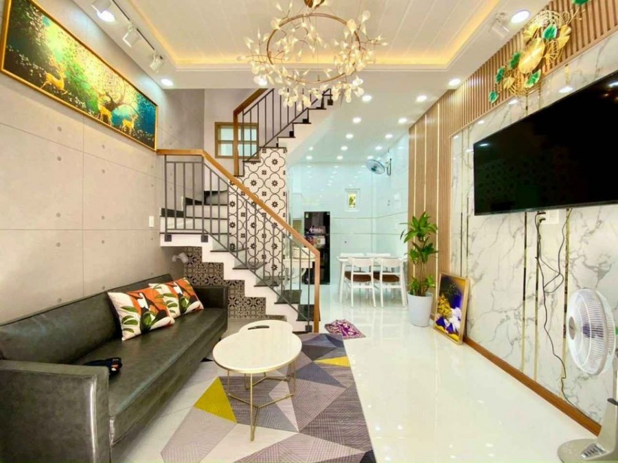Cực hiếm, bán gấp căn nhà mới xây 110m2, sổ riêng, 1 lầu