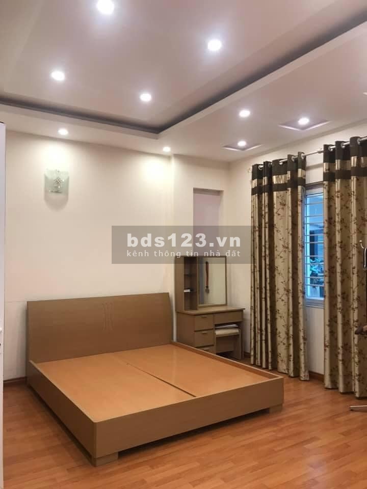 Bán Siêu GẤP nhà Tô Vĩnh Diện, Thanh Xuân, 5 tầng, 71m2, Giá 5.6 tỷ RẺ NHƯ CHO.