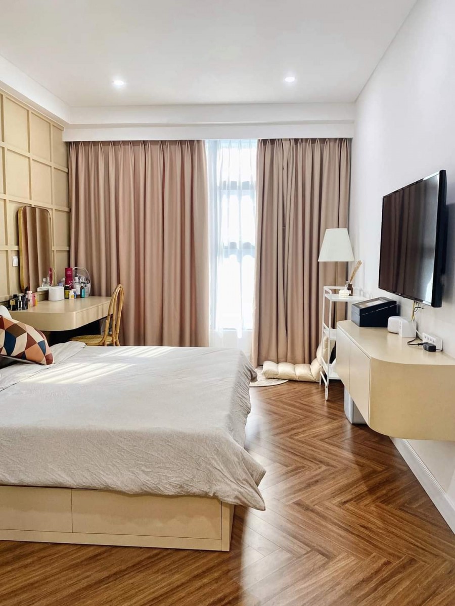 Bán Nhà Bùi Xương Trạch 30m2x5T, Nhà Mới, Mặt Tiền Rộng, Gần Phố, Ngõ Thông Ô Tô Qua