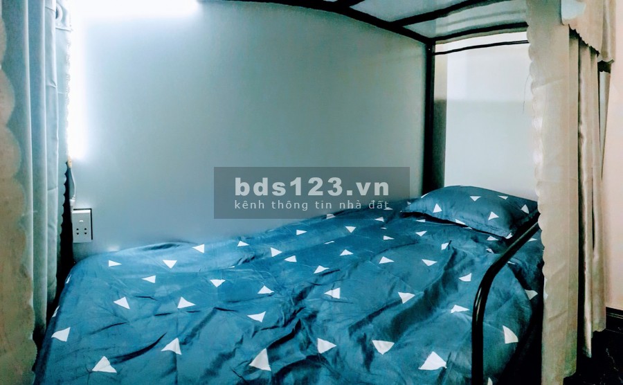 Cho thuê MB văn phòng 100m2 ở KDC Him Lam Q7 giá 12tr chốt