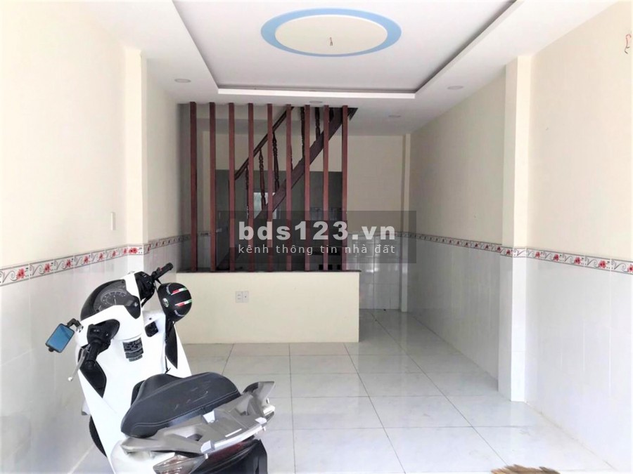 Bán nhà 2 Mặt tiền KD sầm uất, 3.3x11 2 tầng 7ti