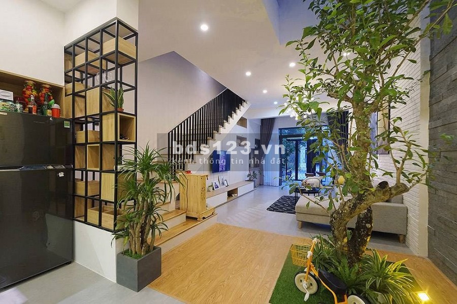 Nhà mới xây đầy đủ tiện nghi trung tâm TP từ 5.8 tỷ