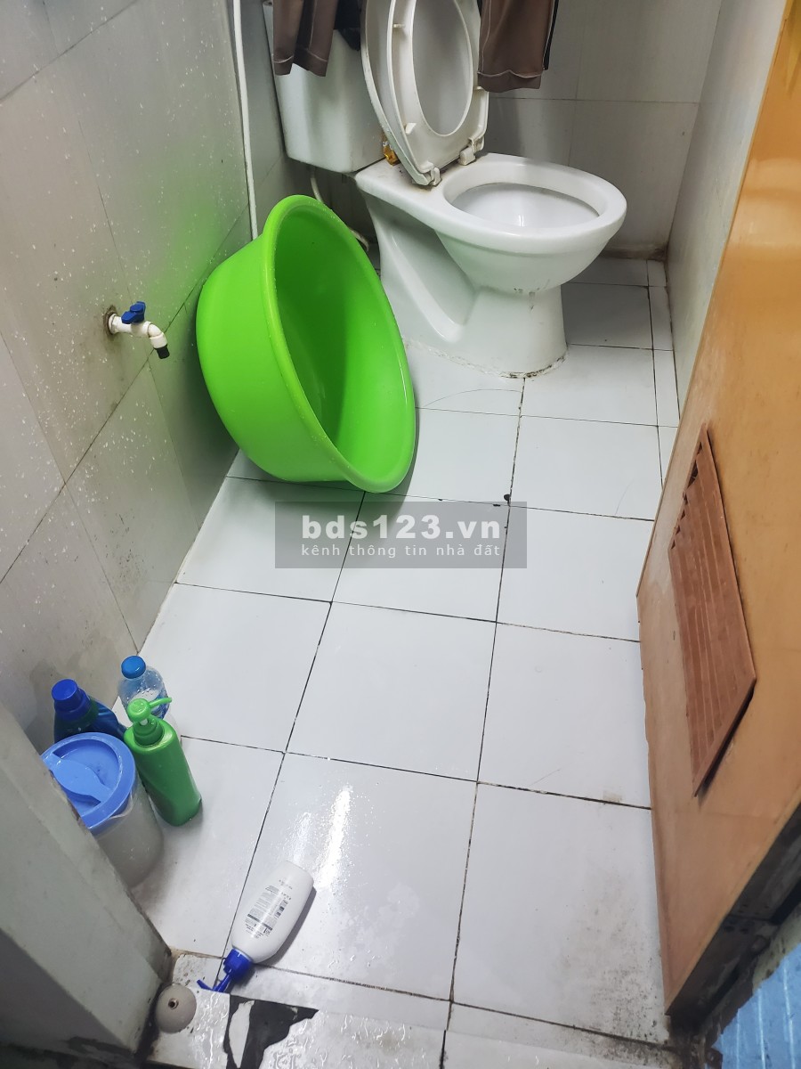 Tìm bạn nam ở ghép chia tiền phòng