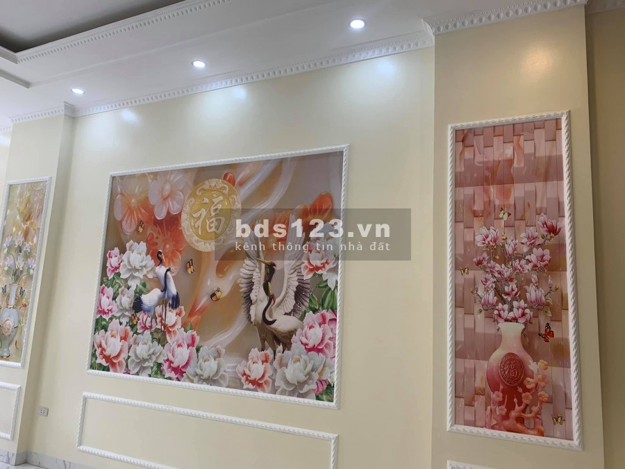 Chính chủ cho thuê nhà 3 tầng vị trí đẹp, kinh doanh đường Nguyễn Chính. Liên hệ: 0948909126