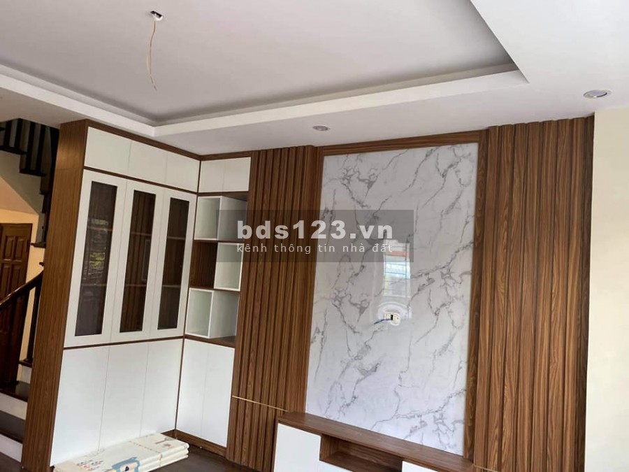 Bán nhà mặt phố Trương Định 40m2, mt 4m, chỉ 250 triệu/m, 0976151518