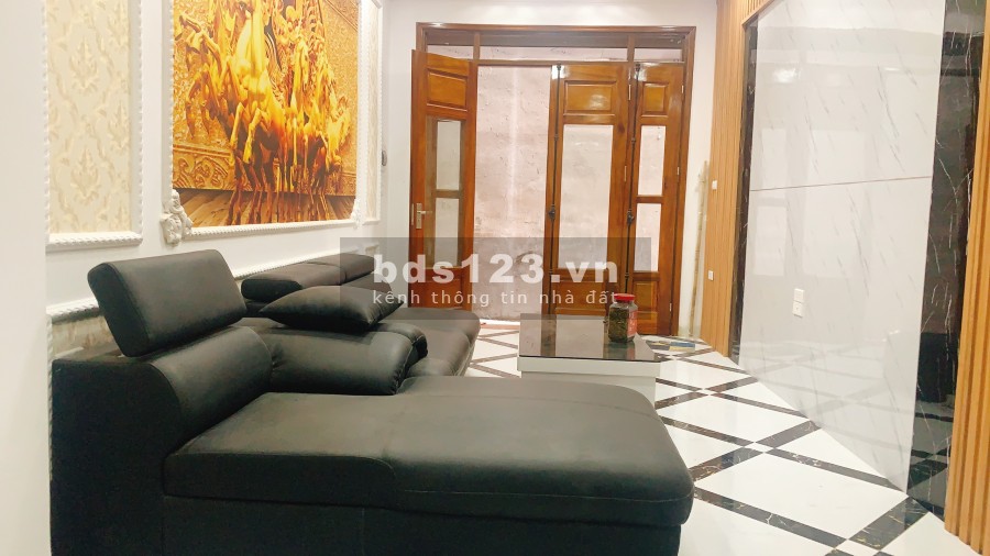 Bán nhà xây mới gần ngay mặt ngõ ôtô An Dương Vương- Phú Thượng full nội thất, Giá 2,25 Tỷ. LH 0966286718