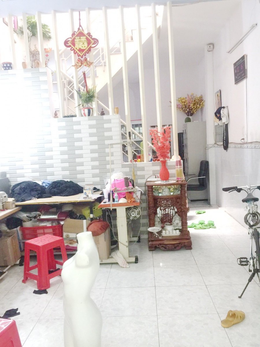 Nhà Bán: Hẻm 137 Âu Dương Lân Phường 2 Quận 8