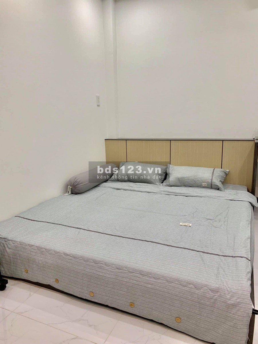 Cần bán gấp nhà HXH dt 169m2 giá 23 tỉ F.7 Bình Thạnh