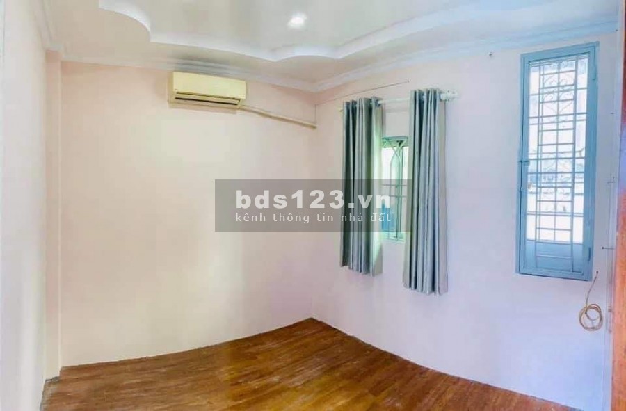 Nhà bán Quận 10, đường 3/2, 2 lầu, 54m2 giá chỉ 9 tỷ