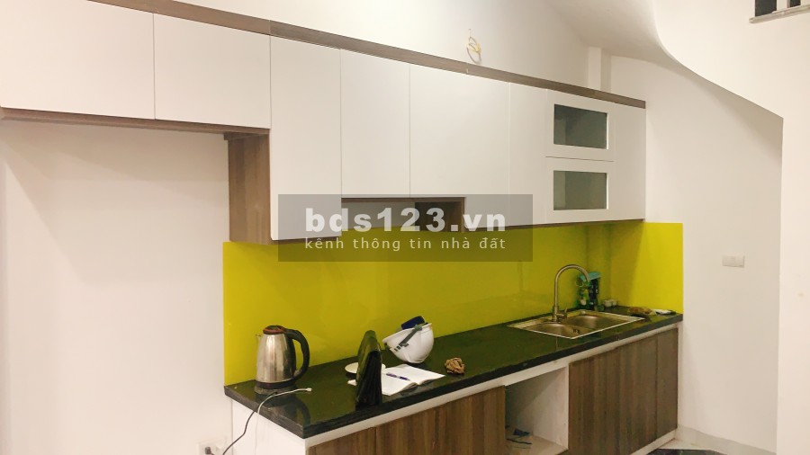 Bán nhà xây mới gần ngay mặt ngõ ôtô An Dương Vương- Phú Thượng full nội thất, Giá 2,25 Tỷ. LH 0966286718