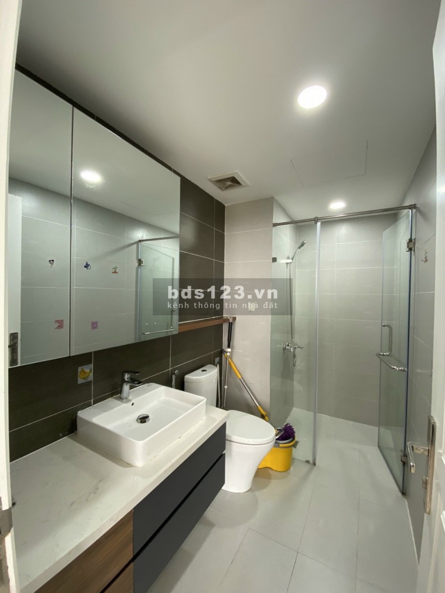 Bán căn hộ cao cấp Orchard Park View,căn góc 90m/3PN 6.5 Tỷ/ hợp đồng mua bán, có chỗ đậu ô tô