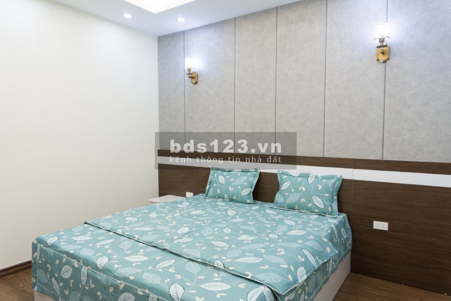Bán nhà liền kề dịch vụ Vạn Phúc Q.Hà Đông 45m 5 tầng, kinh doanh văn phòng giá chí 7.18 tỷ.