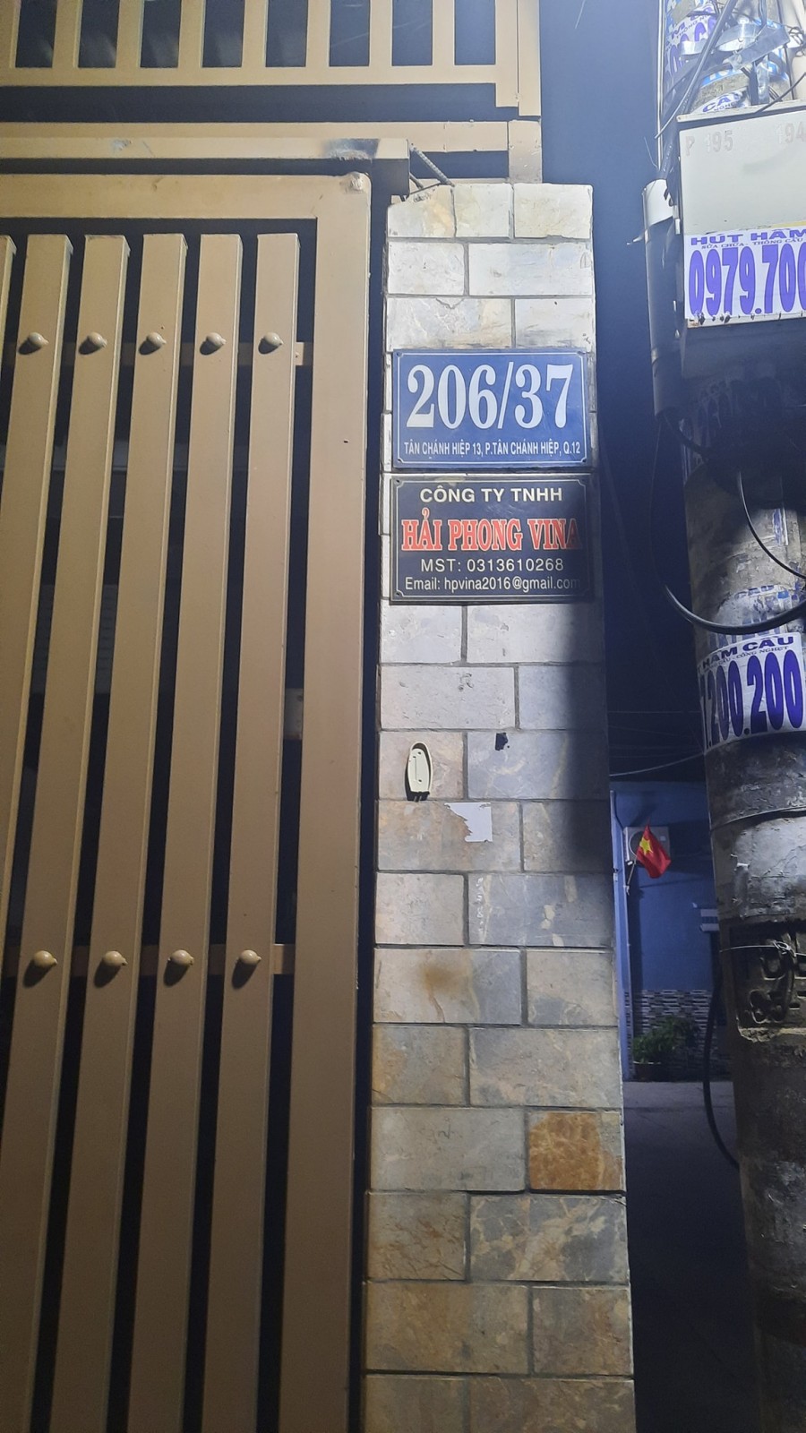 HXH chính chủ ngộp bank bán nhanh 80m2 không lộ giới sổ vuông vức giá 2,8tỷ