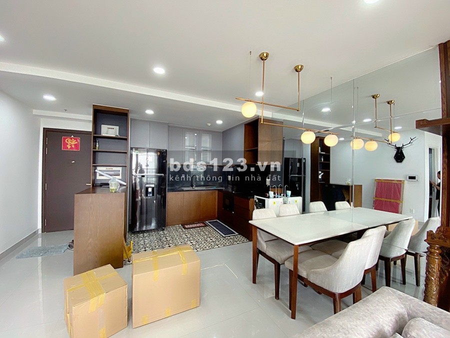 Bán căn hộ cao cấp Orchard Park View,căn góc 90m/3PN 6.5 Tỷ/ hợp đồng mua bán, có chỗ đậu ô tô