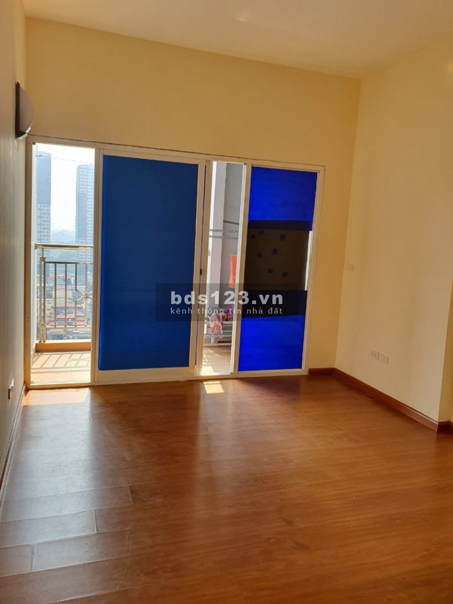 Căn hộ cho thuê Sakura 47 Vũ Trọng Phụng: 96m2 2pn đồ cơ bản, giá 9 triệu/tháng. LH:0932477586