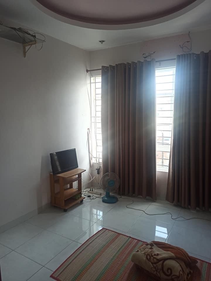 Bán nhà CMT8 ngay chợ Hòa Hưng, Quận 3, 36m2, 4 tầng giá 4.89 tỷ TL